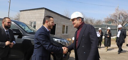Մխիթար Հայրապետյանն այցելել է «Դալան» տեխնոպարկի շինարարության հրապարակ