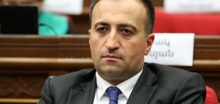 Ցանկանում են առանց ընտրությունների իշխանություն վերցնել. Արսեն Թորոսյան