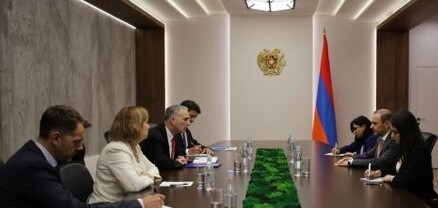 ԱԽ քարտուղարը և Բոնոն քննարկել են Հայաստան-Ադրբեջան հարաբերությունների կարգավորման գործընթացը