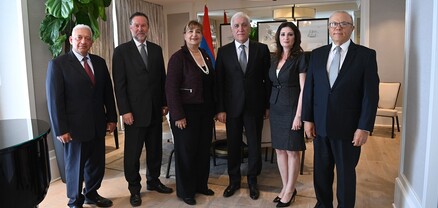 Վահագն Խաչատուրյանը Լոս Անջելեսում ընդունել է Սոցիալ-դեմոկրատ Հնչակյան կուսակցության անդամներին