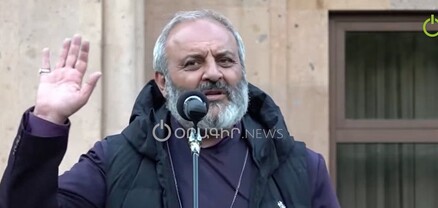 Արա՛մ Սարգսյան, մյուսների պես չեմ ասելու քեզ` Սպարապետի քույր, բայց հստակ ասում եմ` ես եղբայր չեմ ուրացել