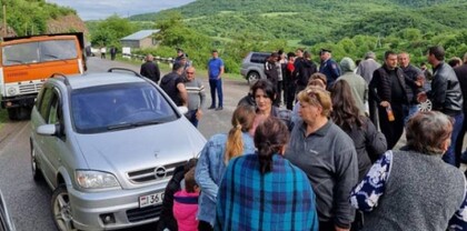Մարզպետն ասել է՝ պատ կդնենք․ Հրապարակ