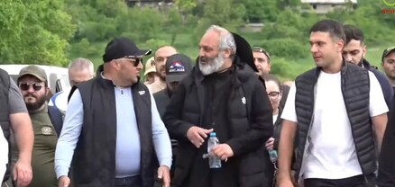 Բագրատ Սրբազանի առաջնորդած երթը հասել է  Սարիգյուղ․ ՈՒՂԻՂ