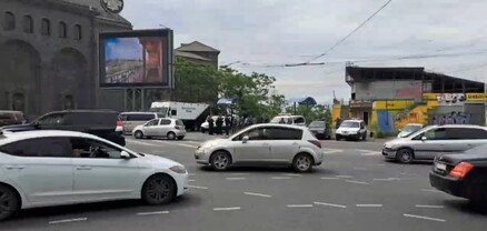 Հաղթանակի կամրջի մոտ ոստիականներն ուժեղացված հսկողություն են իրականացնում