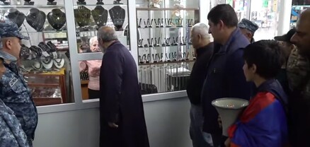 Ով էր Բագրատ Սրբազանին չբարևած կինը