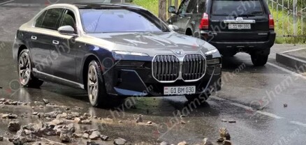 «Հրազդանի» կիրճում անձրևի հետևանքով թափված քարերը ճանապարհը դարձրել են վտանգավոր. shamshyan.com