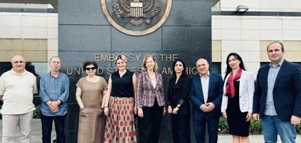 Դեսպան Քվինը ողջունել է հայ լրագրողներին և մեդիադաշտի ներկայացուցիչներին