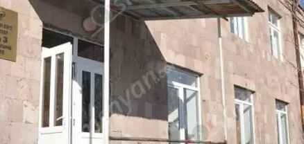 Վանաձորի թիվ 3-րդ պոլիկլինիկայի նախկին տնօրենն ու ավագ բուժքույրը 10 մլն դրամ են հափշտակել. shamshyan.com