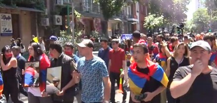 «Փակված» բերաններ՝ ի նշան բողոքի․ Բագրատ սրբազանի առաջնորդված երթը ՄԻՊ գրասենյակի մոտ է