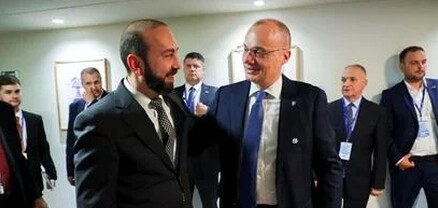 Միրզոյանը Ալբանիայի ԱԳ նախարարին ներկայացրել է խաղաղության պայմանագրի կնքման կարևորությունը