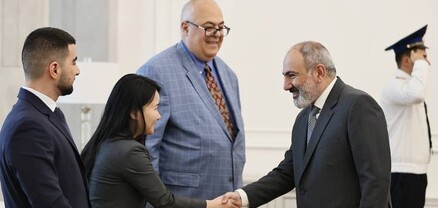 Փաշինյանը սրբագրել է Արթուր Հովհաննիսյանի ասածները. Հրապարակ