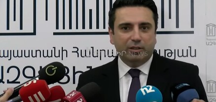 Բագրատ Գալստանյանը պետք է մաշվի փողոցում հին կոշիկի պես․ Ալեն Սիմոնյան