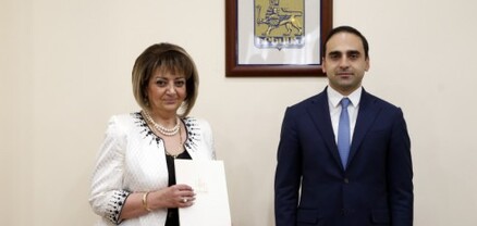 Տիգրան Ավինյանը կանաչապատման ոլորտի մի շարք գիտնականների պարգևատրել է շնորհակալագրերով