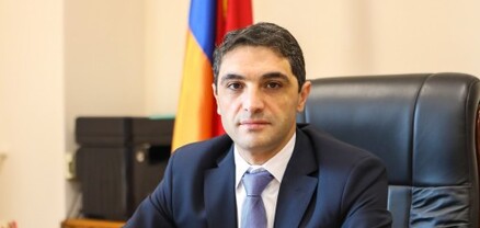 Շրջակա միջավայրի նախարարը կմեկնի արձակուրդ