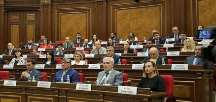 Իշխանության ներկայացուցիչները ծրագրում են ամառային արձակուրդները. նշում են, որ Սրբազան պայքարն արդեն մարել է. Ժողովուրդ