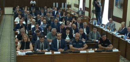 Երևանի քաղաքապետարանը հրատապ կարգով 8 մեքենա և 9 շարժիչների լրակազմ ձեռք կբերի
