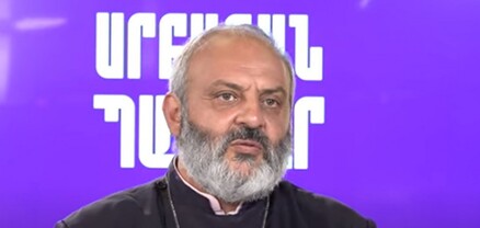 Ադրբեջանի հետ բանակցությունների լավագույն հարթակը ԵԱՀԿ Մինսկի խումբն է. Բագրատ Սրբազան
