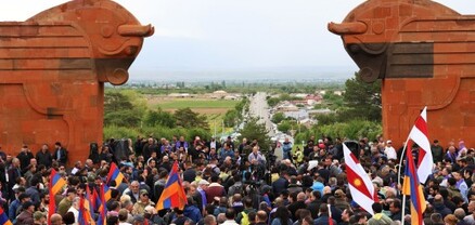 Առաջարկում ենք կապ հաստատել ՔՊ պատգամավորների հետ և կոչ անել մասնակցել ԱԺ նիստին․ Սրբազան պայքար