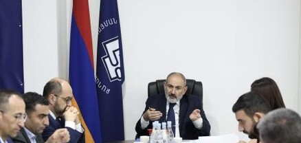 Փաշինյանը ՔՊ-ականների հետ Սյունիքում աշխատանքներին առնչվող հարցեր է քննարկել