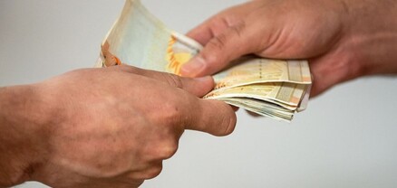 Անձին մեղադրանք է ներկայացվել զինծառայողից 1,5 մլն դրամ և 90,000 դրամի խմիչք ստանալու համար