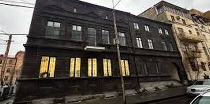 ՔՊ նոր գրասենյակը դեռեւս վերանորոգվում է, սակայն շուրջ երկու տարի ամիսը մոտ 4 մլն վարձավճար է տրվում. Ժողովուրդ