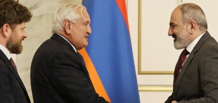 Նիկոլ Փաշինյանը հյուրընկալել է Ֆրանսիայի նախկին վարչապետ Ժան-Պիեռ Ռաֆարենին