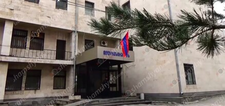 «Շահումյան» գերեզմանոցների հարևանությամբ գտնվող զորամասի մոտ կա վիրավոր, կասկածյալները որոնվում են. shamshyan.com
