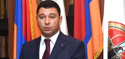 Եկեղեցու դեմ պայքարելով՝ նիկոլիստները թևակոխում են Երրորդ Հանրապետության քանդման վերջին փուլը