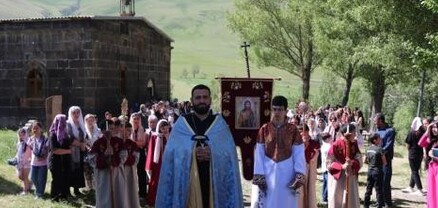 Մայր Աթոռ Սուրբ Էջմիածնից առաջին անգամ Մելիքգյուղ էր բերվել Սուրբ Հովհաննես Մկրտչի Մասունքը
