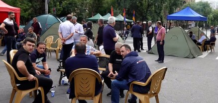 Բաղրամյանը փակ է․ ԱԺ նիստին զուգահեռ Սրբազանն աջակիցների հետ ակցիա է իրականացնում․ ՈւՂԻՂ