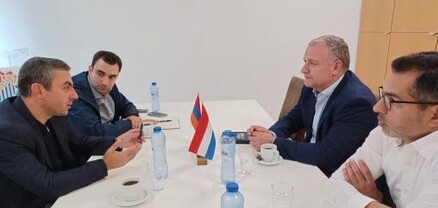 Սաղաթելյանը Նիդերլանդներում հայ համայնքի հետ խոսել է Հայաստանի առջև ծառացած մարտահրավերներից