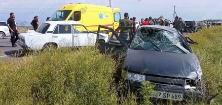Տառերի պուրակի մոտ բախվել են «Nissan X-Trail»-ը, «ՎԱԶ 21124»-ը ու «ՎԱԶ 21011»-ը․ կա 7 վիրավոր․ shamshyan.com