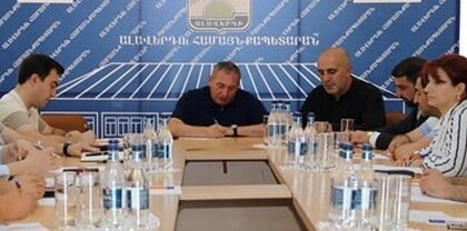 Լոռու մարզպետը աղետի գոտում իրականացվող աշխատանքները քննարկելու նպատակով  խորհրդակցություն է անցկացրել