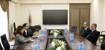 Տիգրան Ավինյանն ընդունել է ՀՀ–ում Կանադայի արտակարգ և լիազոր դեսպան Էնդրյու Թըրներին