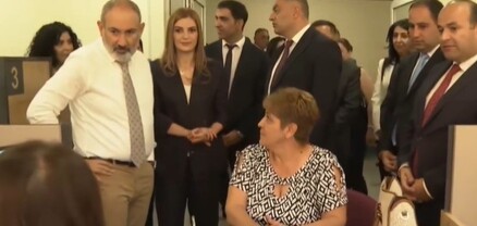 Նիկոլ Փաշինյանը ծանոթացել է Վաղարշապատի նորաստեղծ միասնական սոցիալական ծառայության գործունեությանը