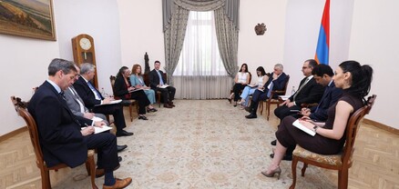 Փոխվարչապետերն ընդունել են ԱՄՆ ՄԶԳ Եվրոպայի և Եվրասիայի բյուրոյի ղեկավարին