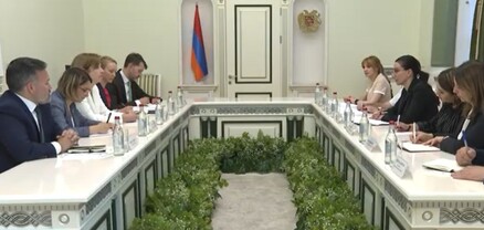 Աննա Վարդապետյանն ընդունել է ԱՄՆ դեսպան Քրիստինա Քվինի գլխավորած պատվիրակությանը