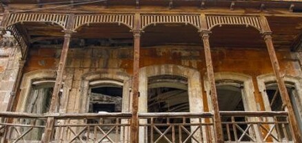 Գյումրիում «Մեր մանկության տանգոն» ֆիլմից հայտնի պատշգամբից քարաթափում է եղել. ՆԳՆ