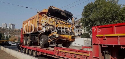 Ցորենով բարձված բեռնատարը վթարից 1 օր անց հեռացնում են ճանապարհից