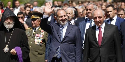 Դաժան երազ․ Հրապարակ