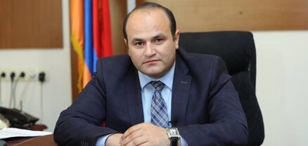 Սեփական տուն, մեքենա, խոշոր կանխիկ գումար, 81 մլն դրամ եկամուտ․ Նարեկ Մկրտչյանի և ծնողների ունեցվածքը