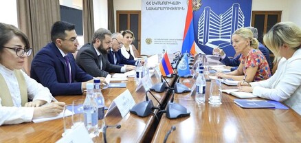 Գևորգ Պապոյանը և Ֆղանսուազ Ժակոբը քննարկել են տնտեսության ոլորտում իրականացվող ծրագրերը