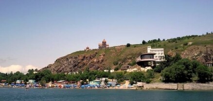 Սևանի «Արարատ» լողափը շահագործողները դանակահարել են ափում հանգստացող քաղաքացուն