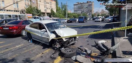 Մալաթիայի թաղապետարանի մոտ բախվել են Mitsubishi-ն ու Nissan-ը, որը կոտրել է հետիոտնային լուսացույցը․ կա վիրավոր․ shamshyan.com