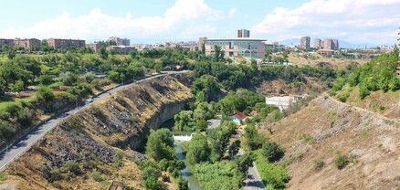 Ինչ է կատարվում Հրազդանի կիրճում․ Ավինյանը Սամվել Ալեքսանյանին հրահանգե՞լ է կոյուղատար կառուցել