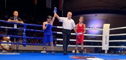 Սուրեն Բաբլումյանն ու Մենուա Ուլիխանյանը դուրս են եկել Բռնցքամարտի ԵԱ 1/4 եզրափակիչ