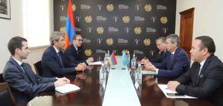 Արդարադատության նախարարն ընդունել է ՀՀ-ում Ղազախստանի արտակարգ և լիազոր դեսպան