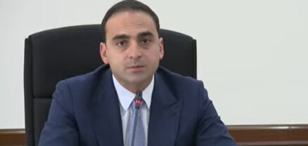 Ամսից ավելի է՝ Աճառյան փողոցում փորած խրամուղիները մնացել են, ինչո՞ւ. Ավինյան
