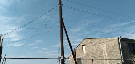 Փրկարարներն իջեցրել են քաղաքացու դին էլեկտրասյան վրայից