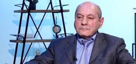 Փաշինյանը պաշտպանված է, որովհետև նրա դեմ պայքարում են Ռոբերտ Քոչարյանն ու Սերժ Սարգսյանը․ Ալբերտ Բազեյան